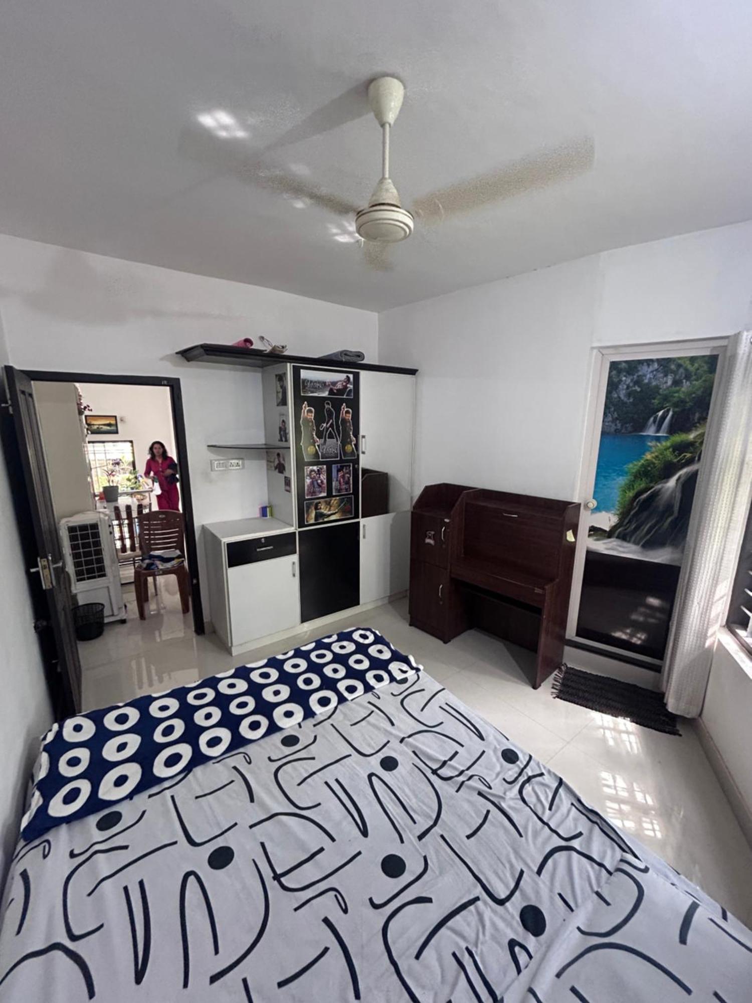 Chaithritha Ladies Homestay Thiruvananthapuram Exterior foto